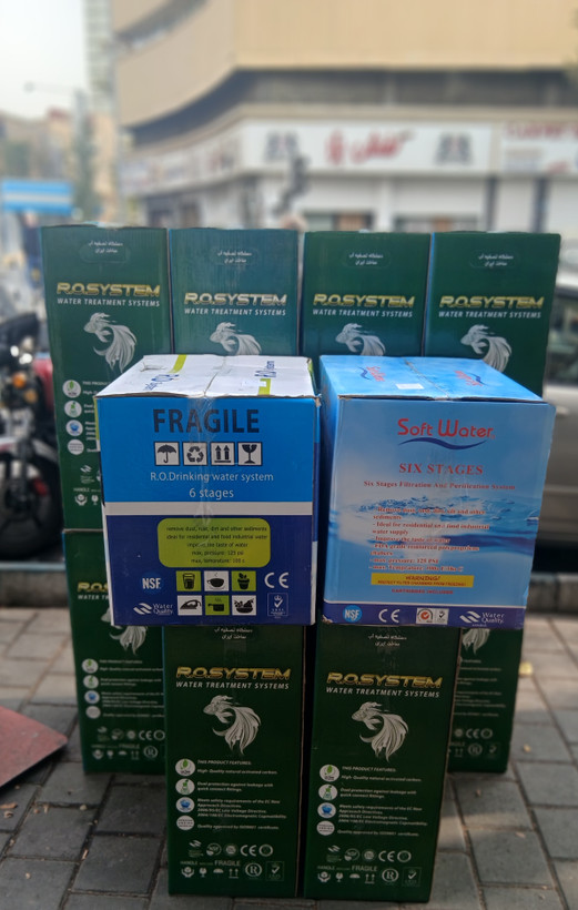 تصفیه آب ۹ مرحله saftwater پایه پلاستیک موتور تایوان با گارانتی 12ماه موتور ،پمپ و لوازم